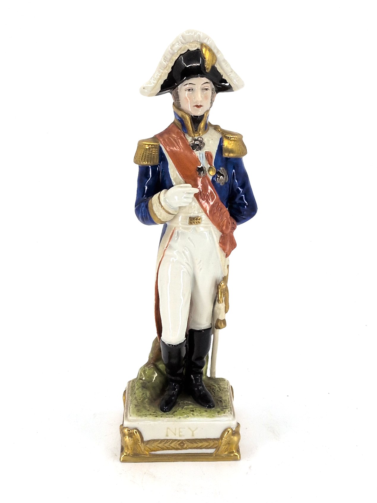 Los 141 – 1 Porzellanfigur