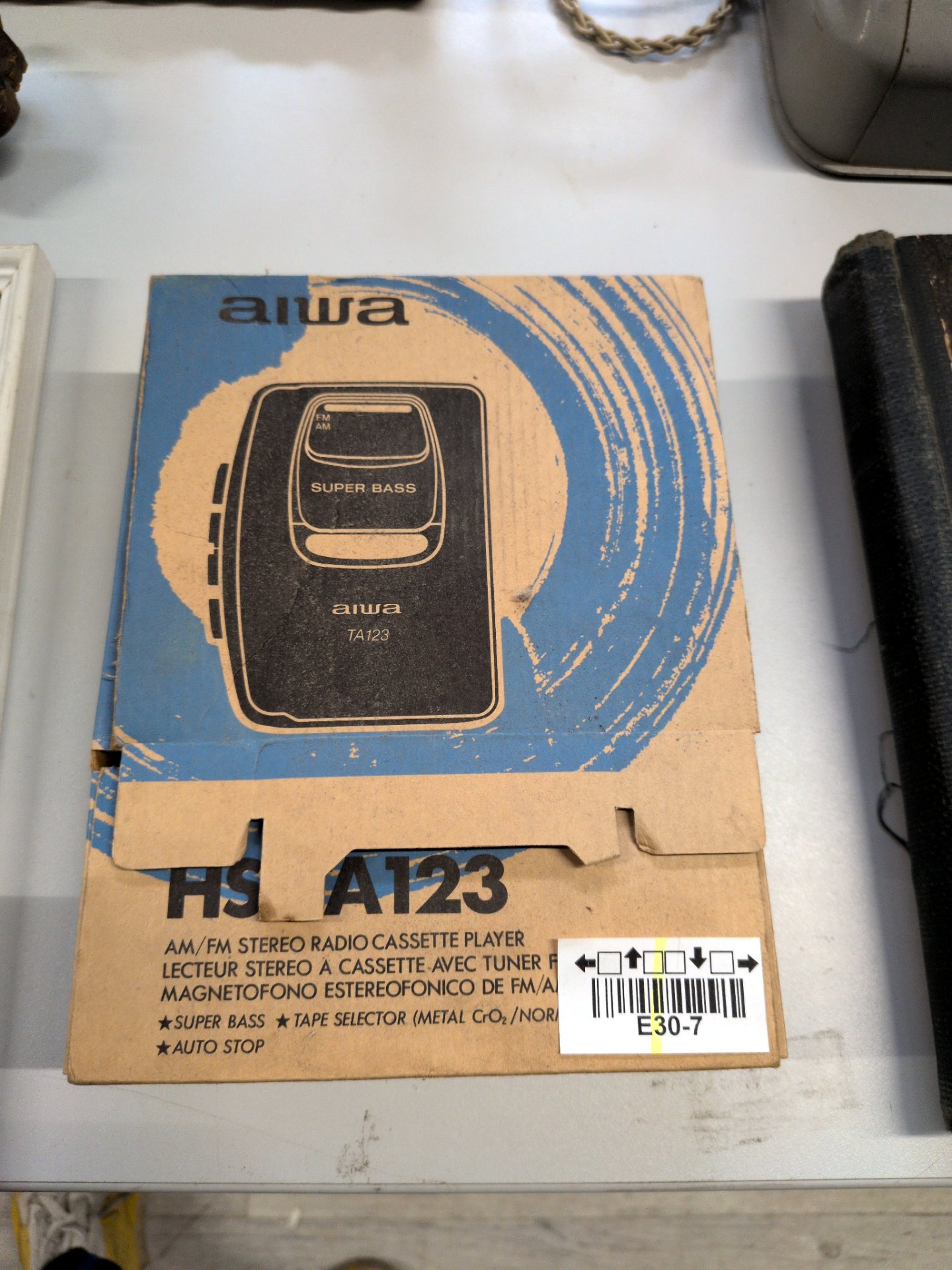 Los 228 – 1 Walkman, Aiwa