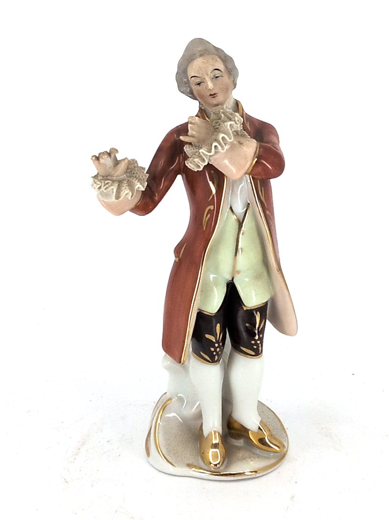 Los 151 – 1 Porzellanfigur