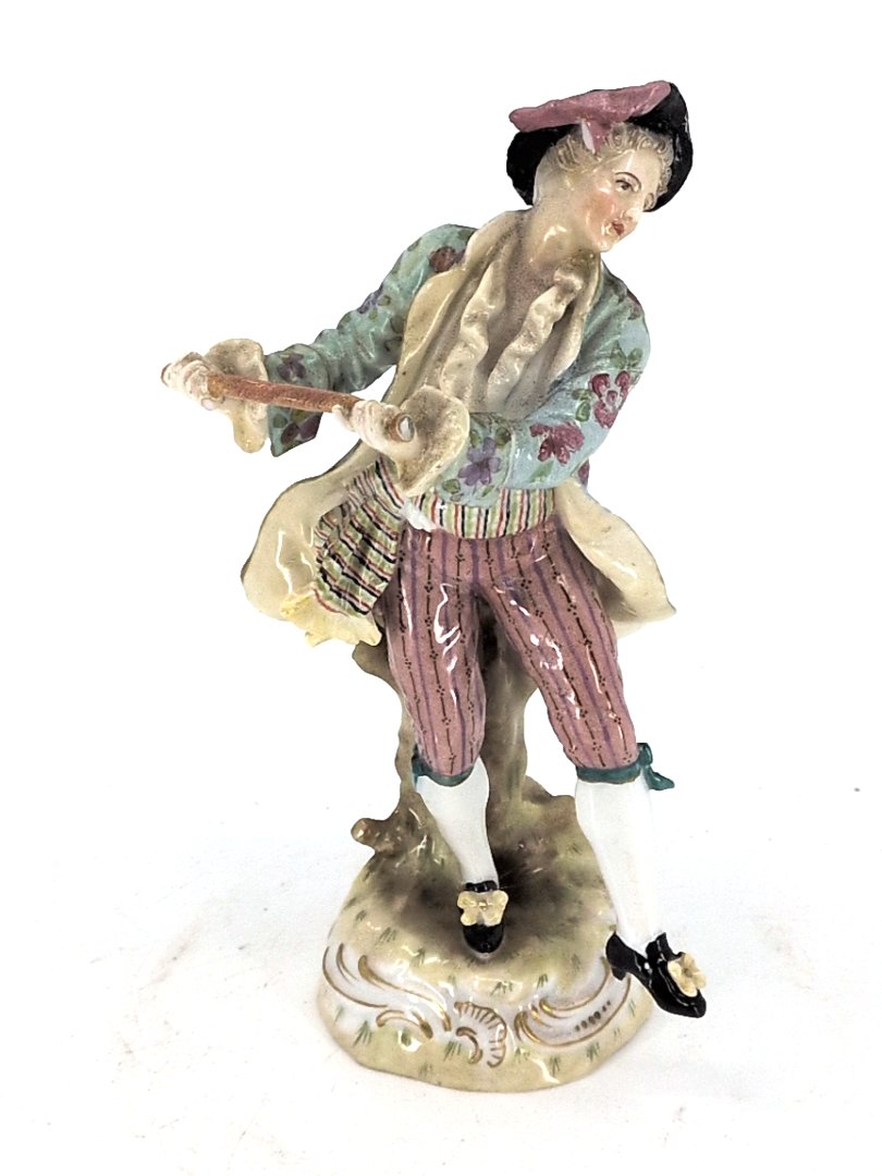 Los 166 – 1 Porzellanfigur