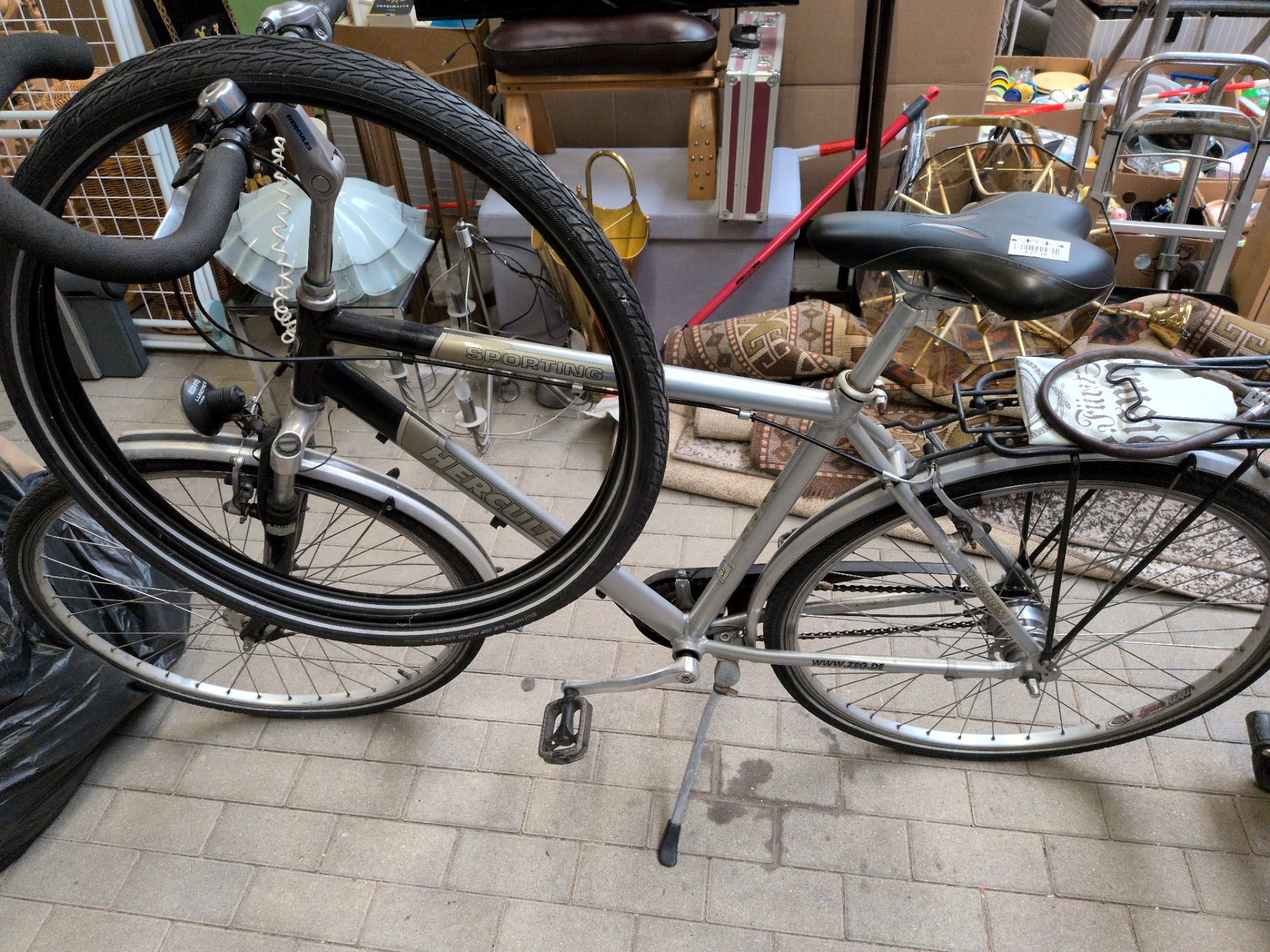 Los 1049 – 1 Fahrrad, Hercules