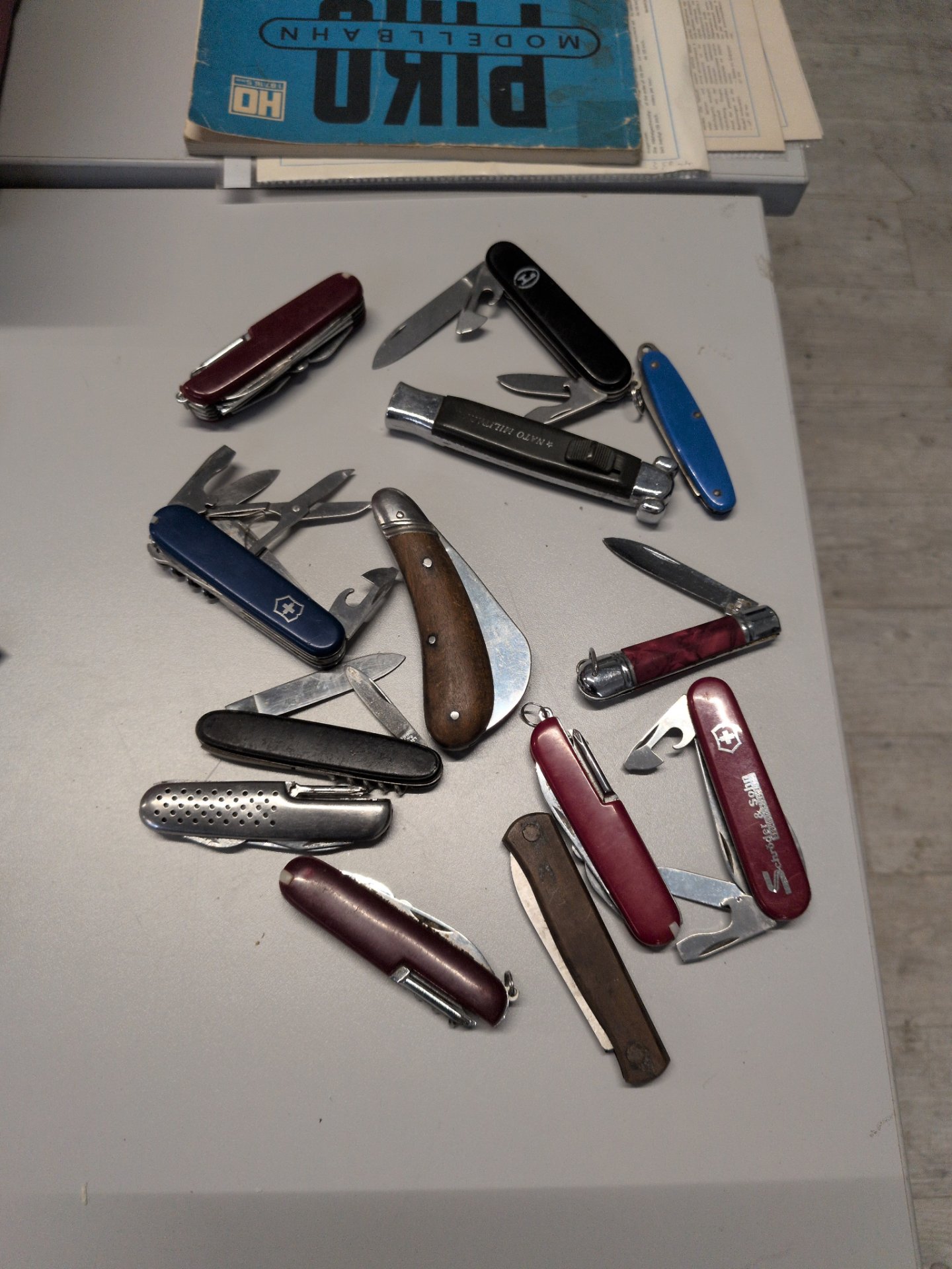 Los 170 – 1 Posten Taschenmesser