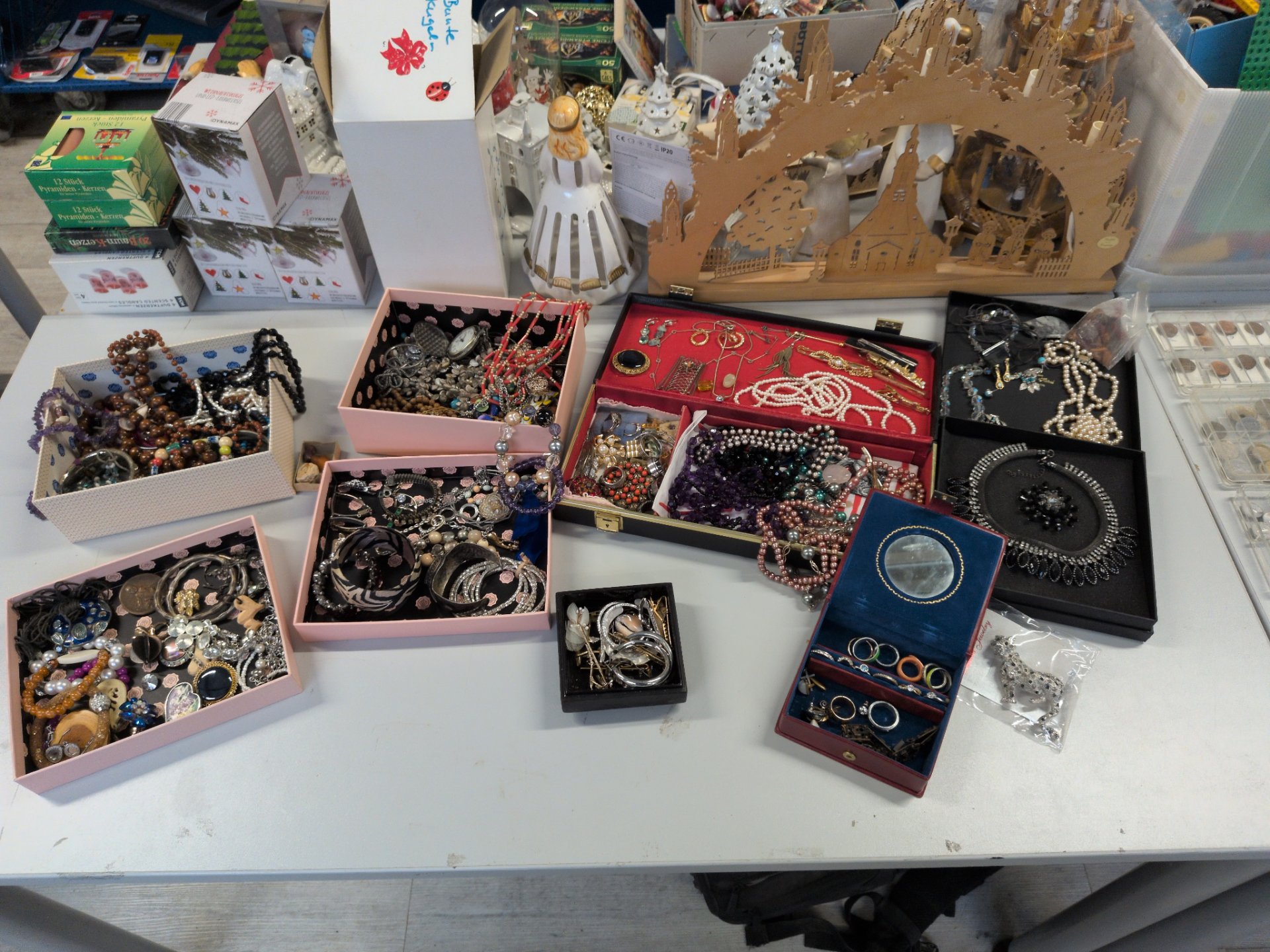 Los 166 – 1 Posten Modeschmuck