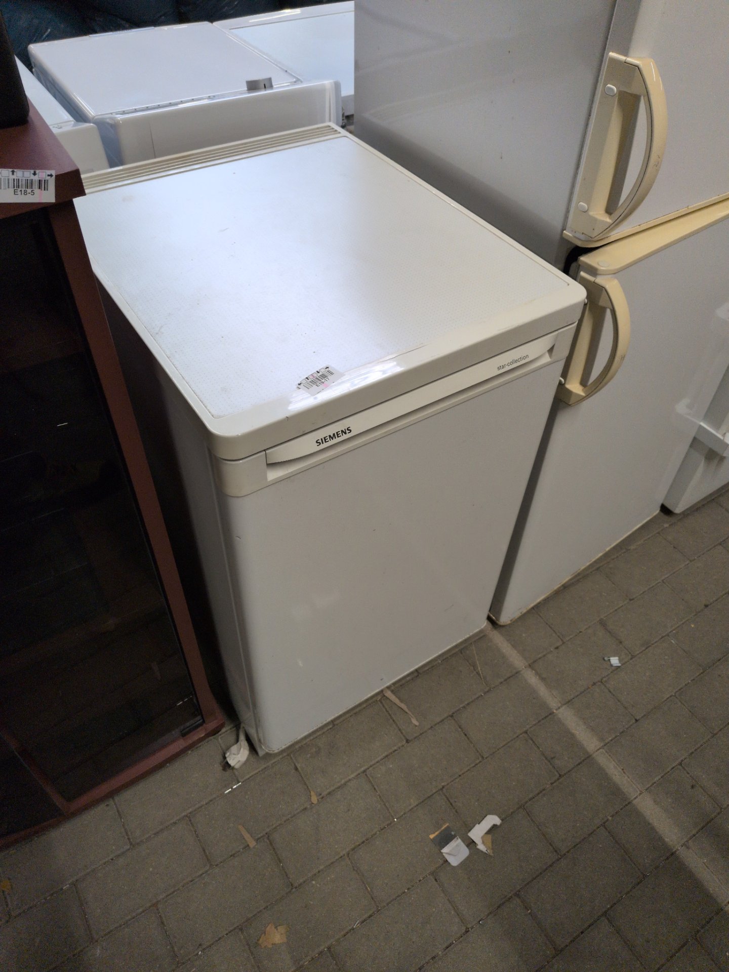 Los 1086 – 1 Kühlschrank, Siemens