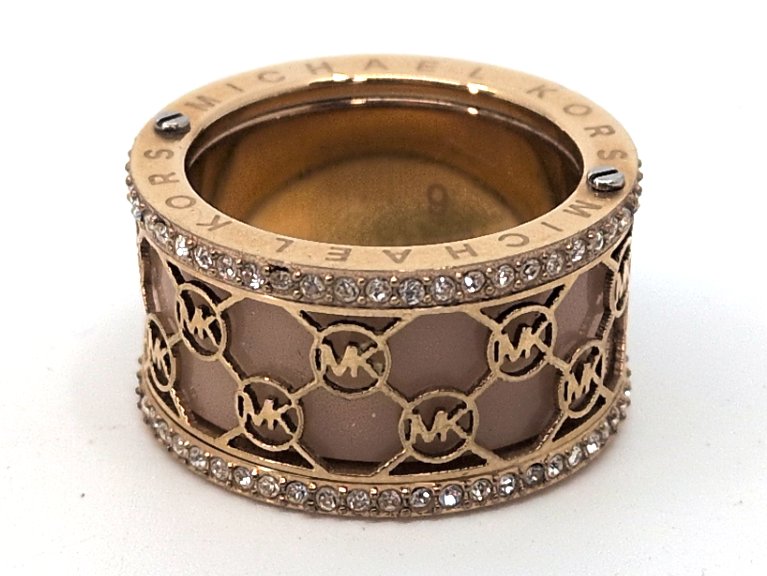 Los 9 – 1 Ring, Michael Kors