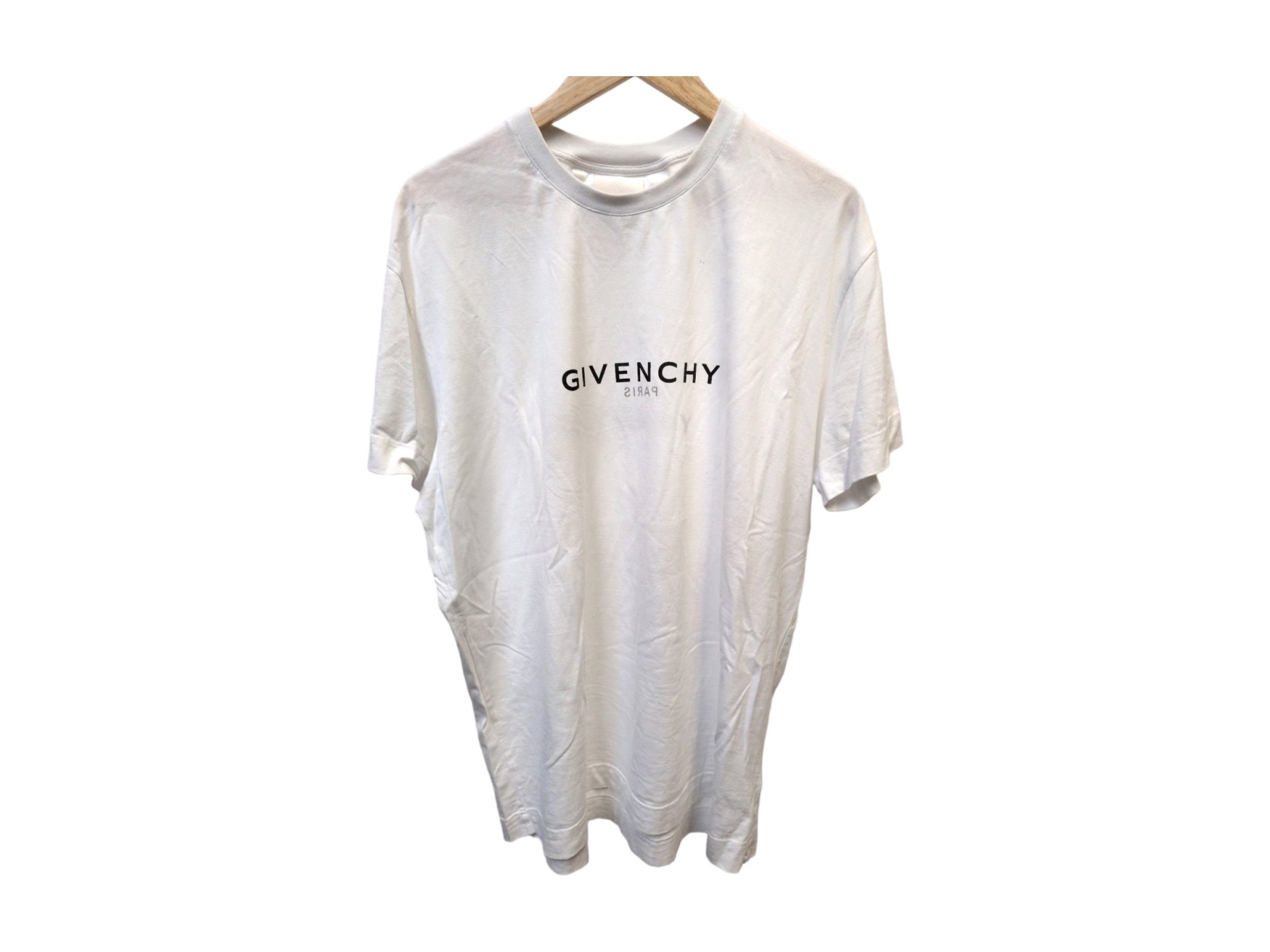 Los 36 – GIVENCHY. T-Shirt. Gr. XL