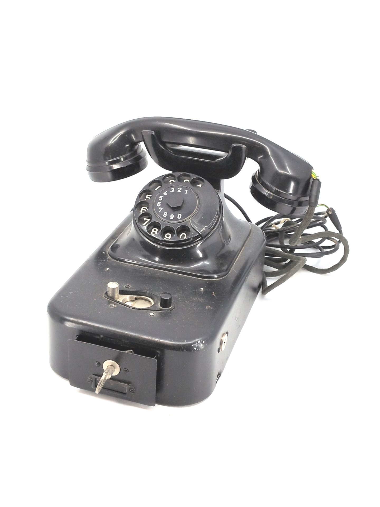 Los 86 – 1 Antikes Münztelefon