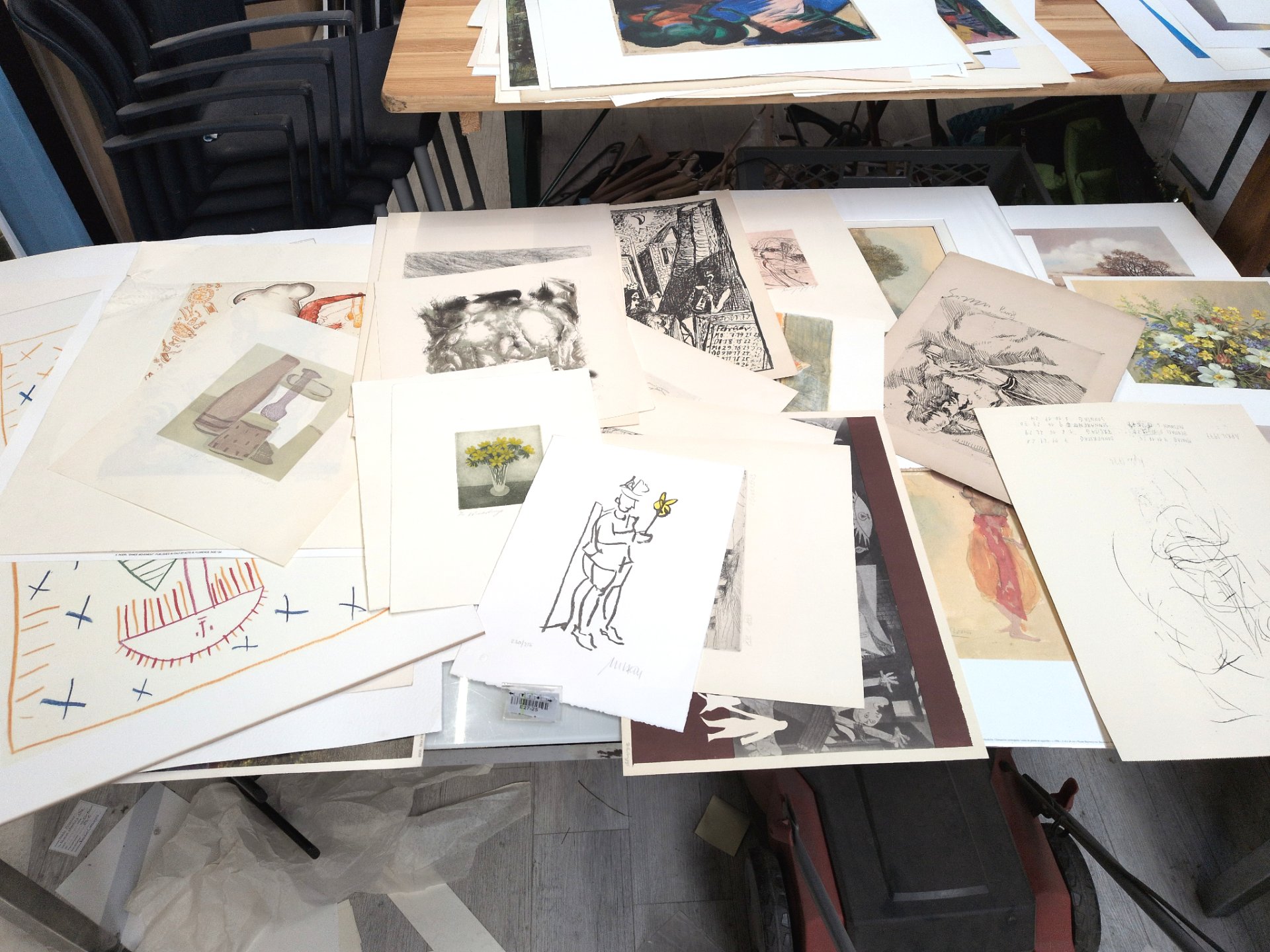 Los 298 – ca. 50 Diverse Kunstdrucke, teilw. sign.