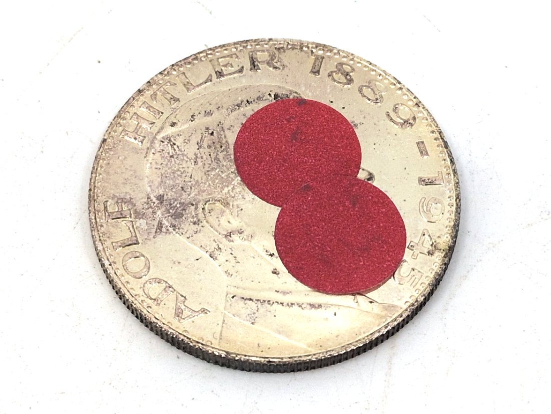 Los 25 – 1 Medaille
