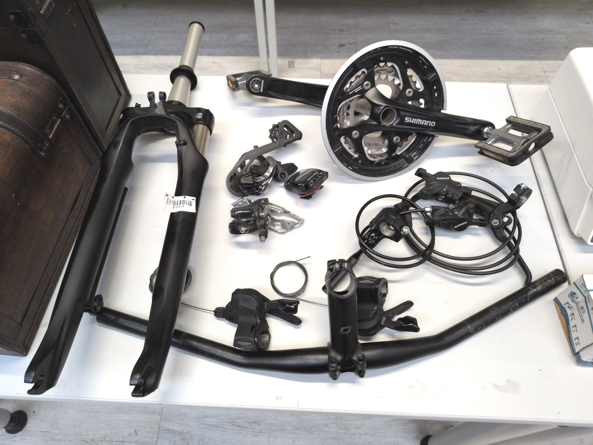 Los 227 – 1 Posten Fahrradteile