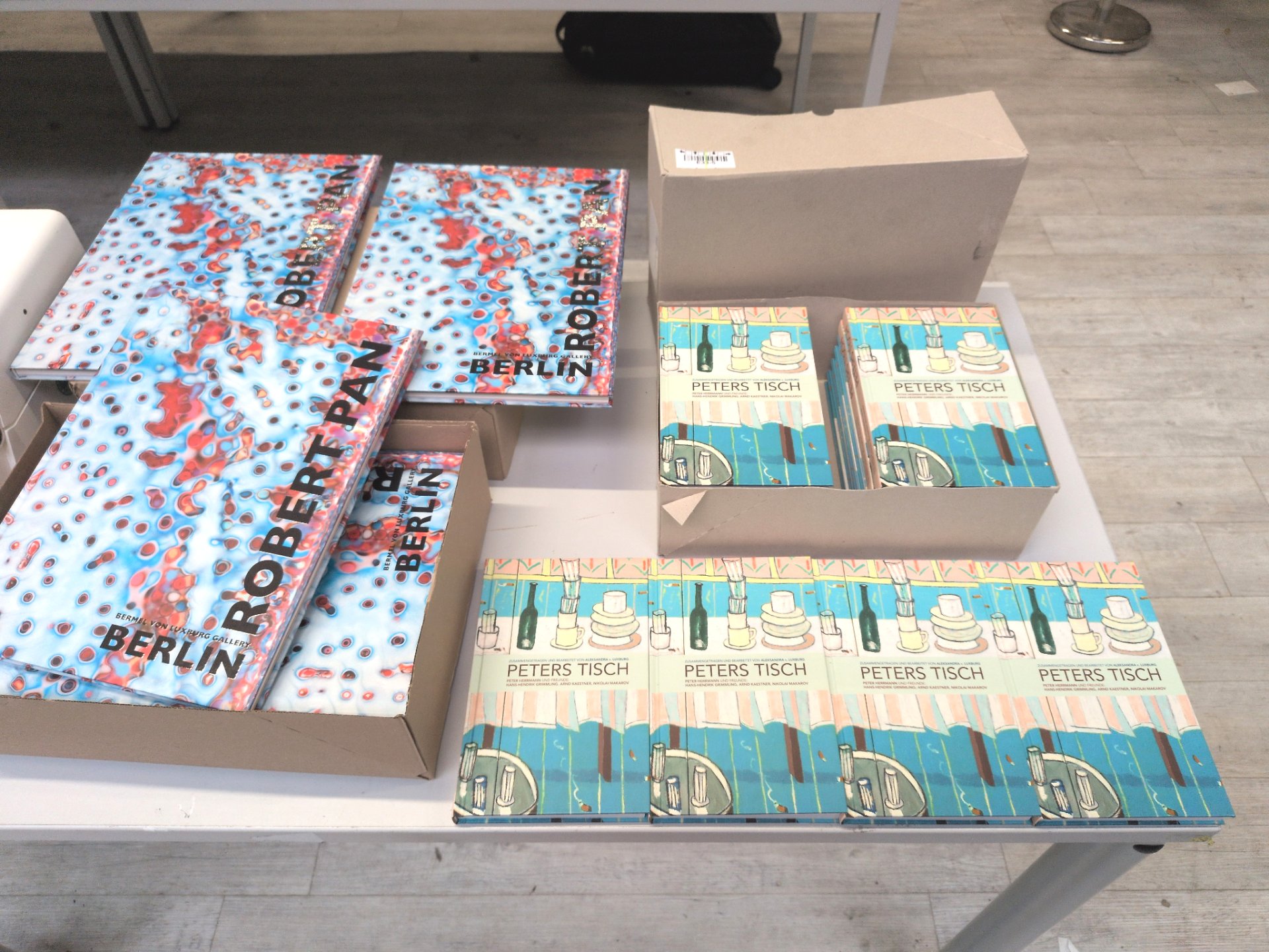 Los 229 – 24 Kunstbücher