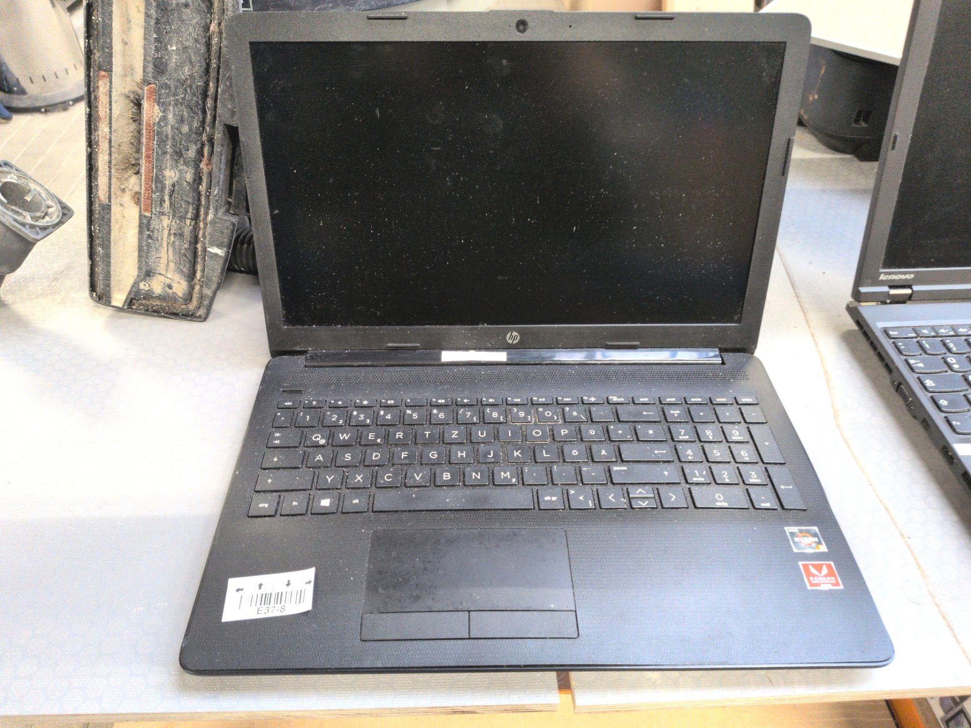 Los 1018 – 1 Laptop, HP