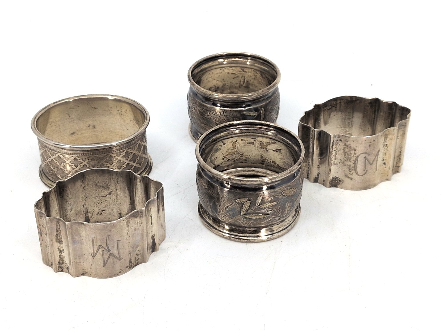 Los 17 – 5 Serviettenringe, Silber 800
