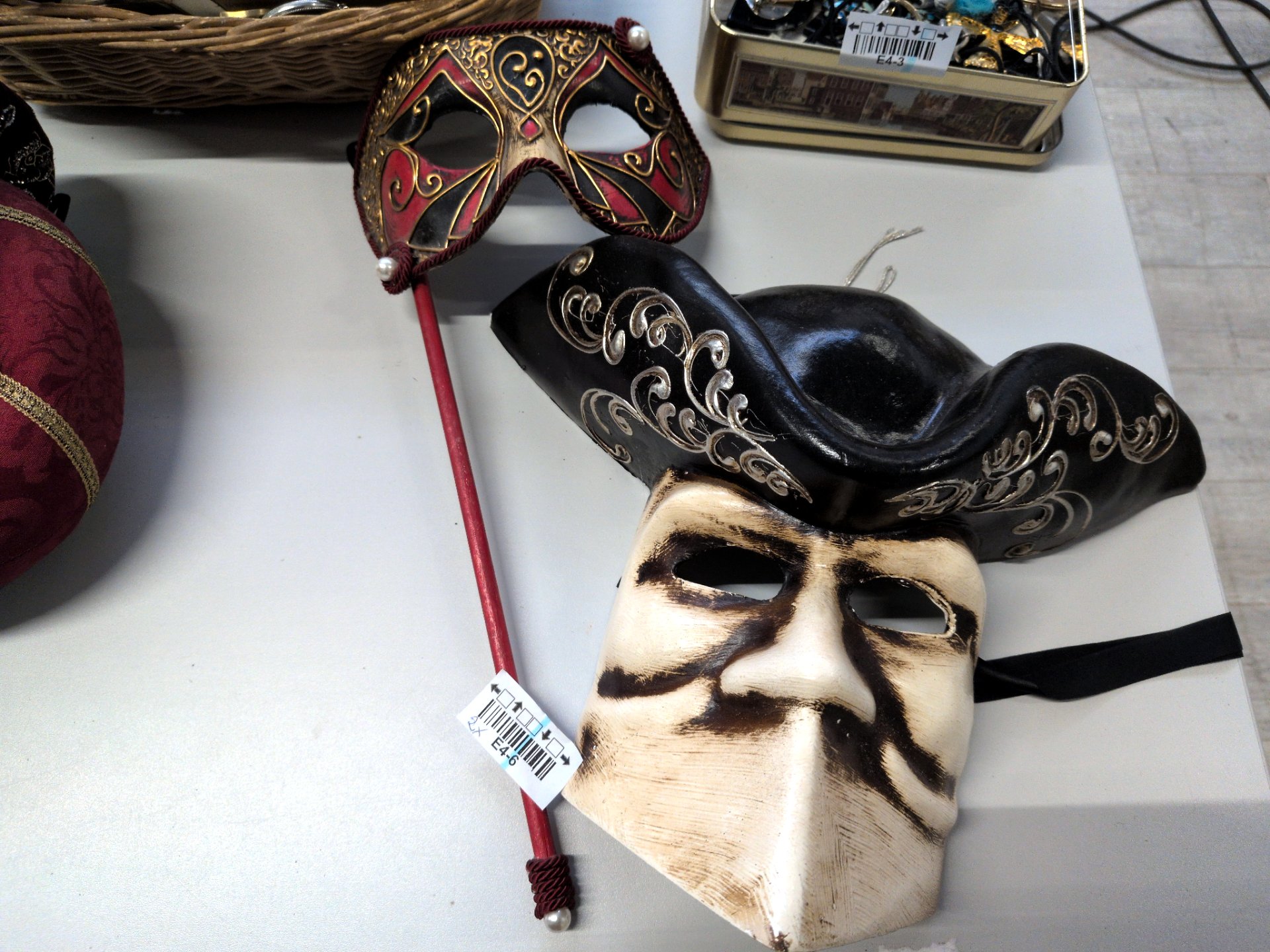 Los 173 – 2 Venezianische Masken