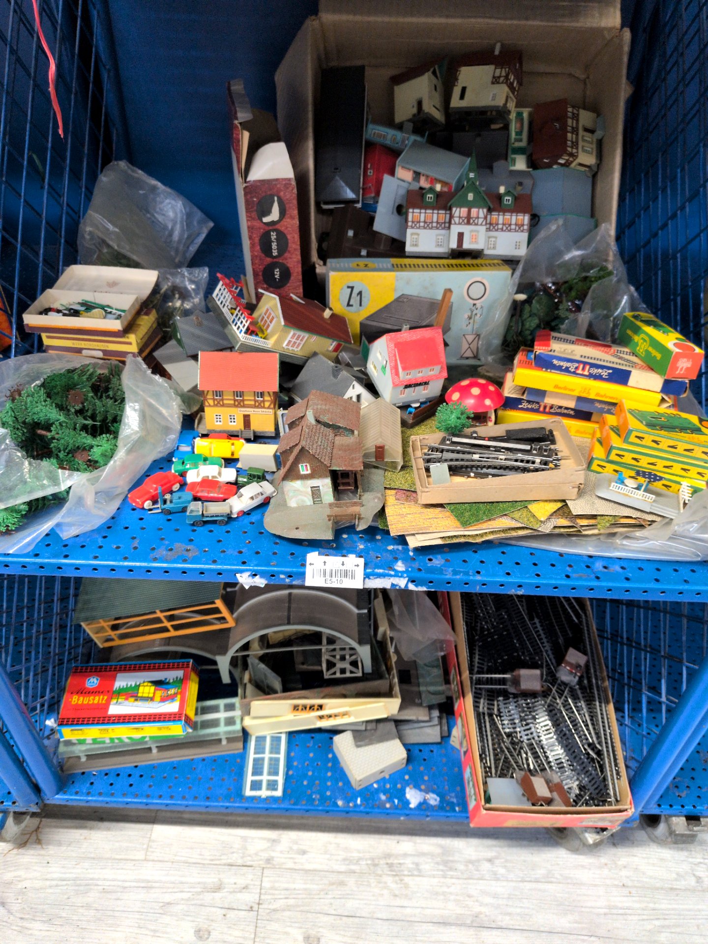 Los 211 – 1 Posten Modellbahnzubehör, TT