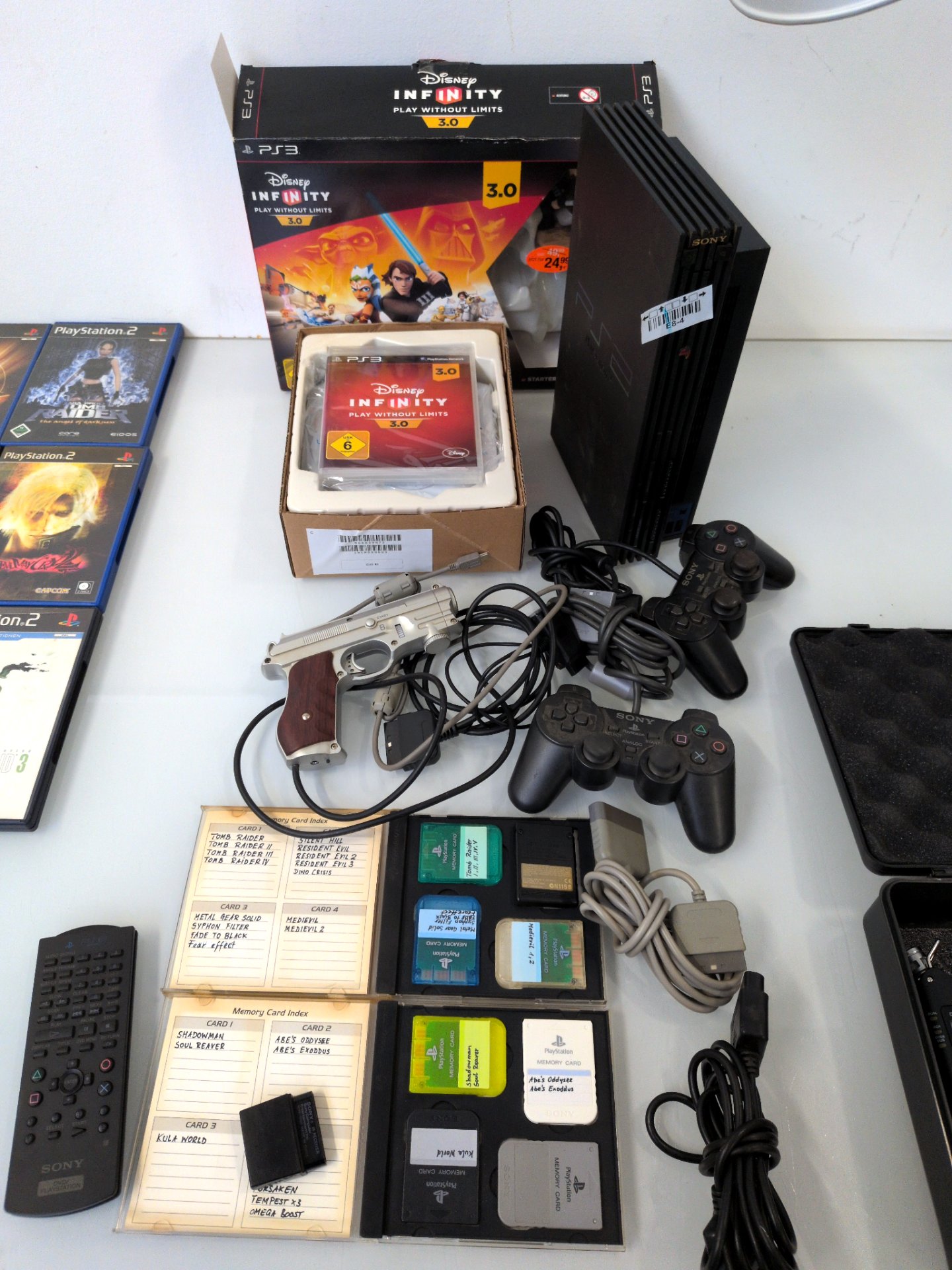 Los 189 – 1 PlayStation 2 + Zubehör