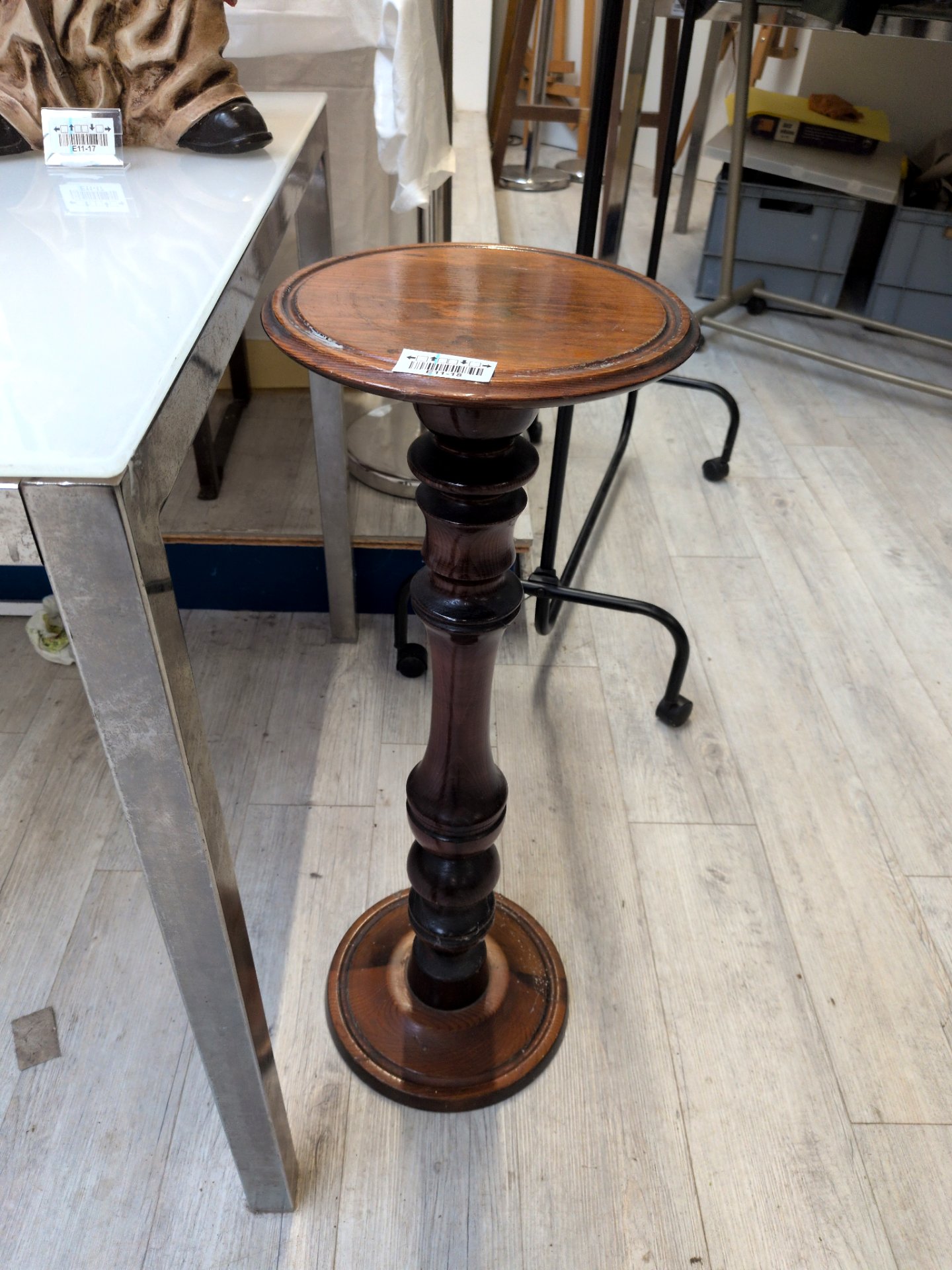 Los 182 – 1 Holz Blumensäule