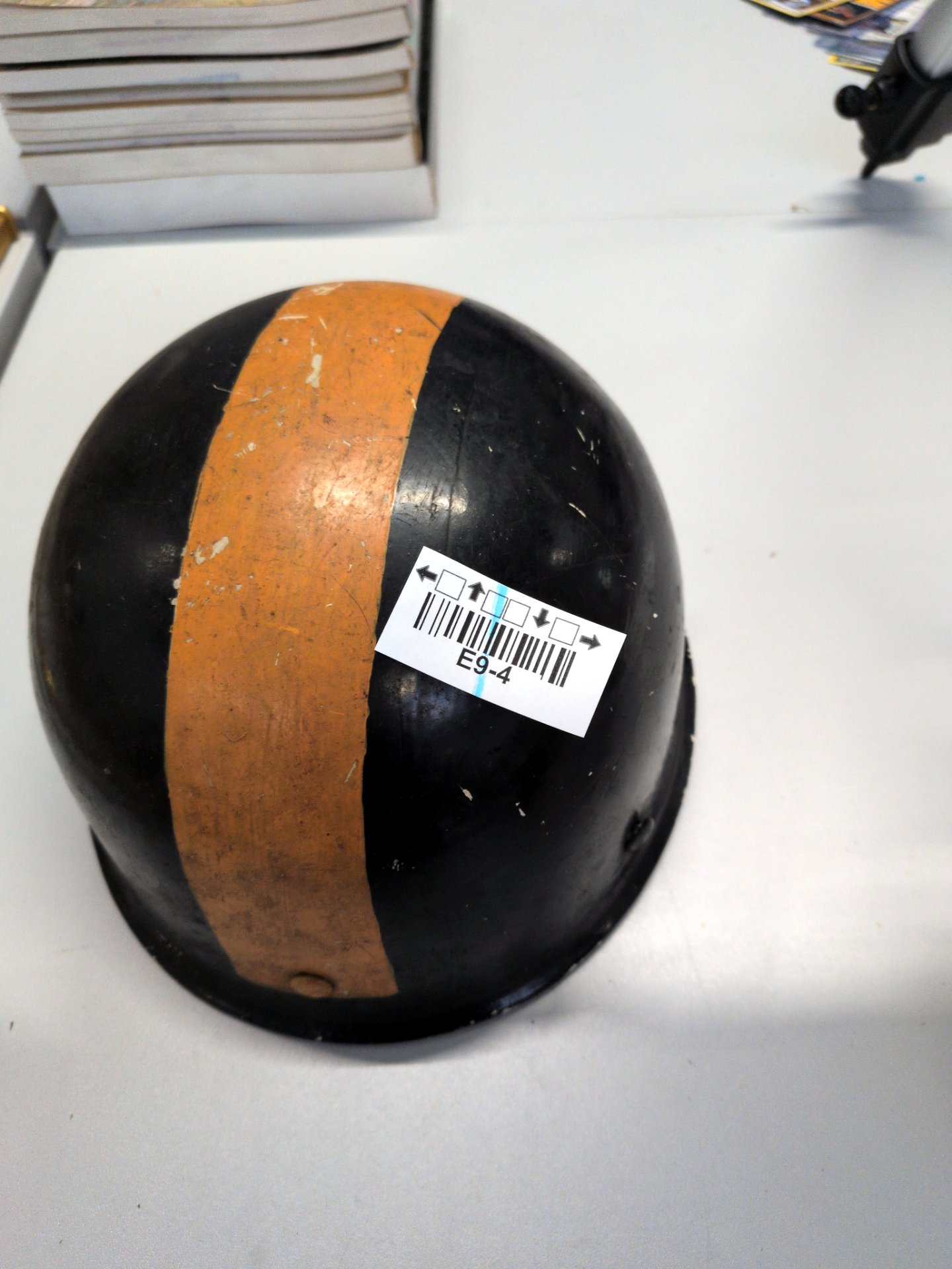 Los 151 – 1 alter Helm