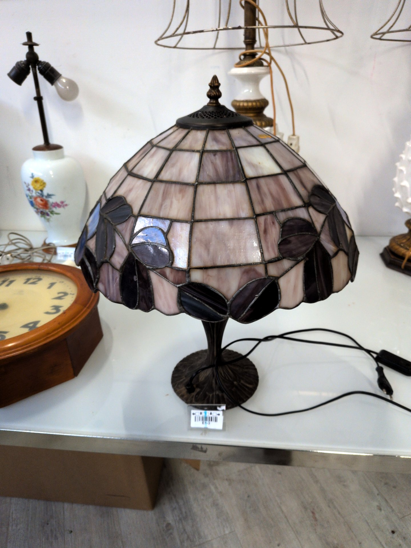 Los 199 – 1 Tischlampe, Tiffany-Stil