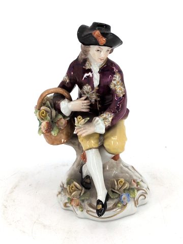 1 Porzellanfigur