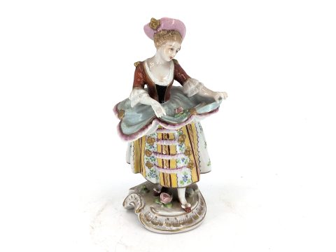 1 Porzellanfigur