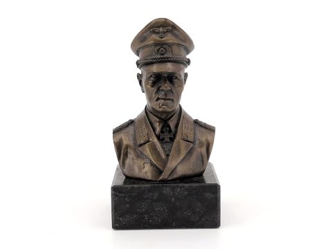 1 Büste Deutscher Offizier, Metall