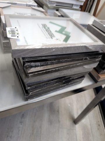 9 Bilderrahmen 15x20