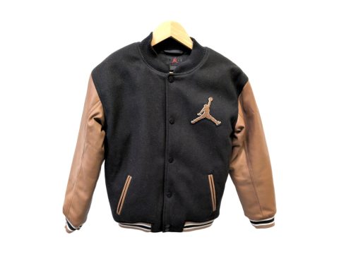 JORDAN. Jacke. Gr. 147-163