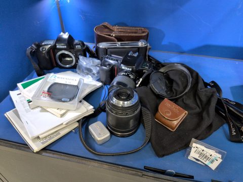 3 Fotoapparate, div. Zubehör