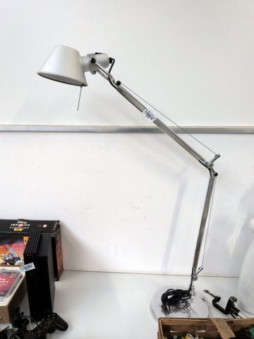 1 Schreibtischlampe, Artemide