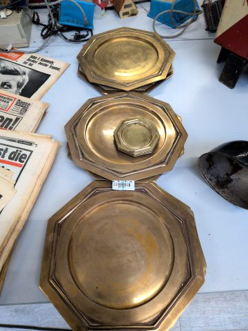 12 Bronze/Messing Platzteller, 6 Untersetzer, 60er