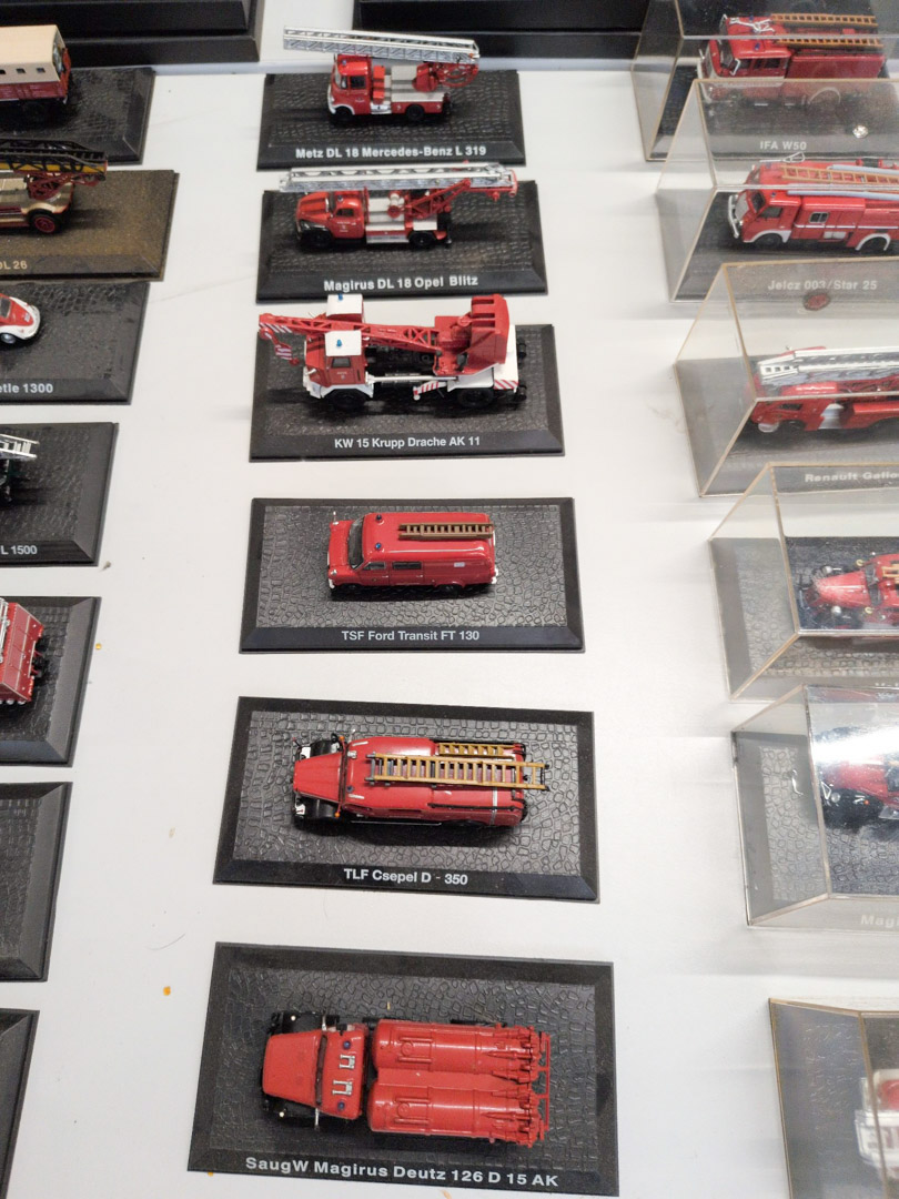 Los 148: 6 Modelle Feuerwehr