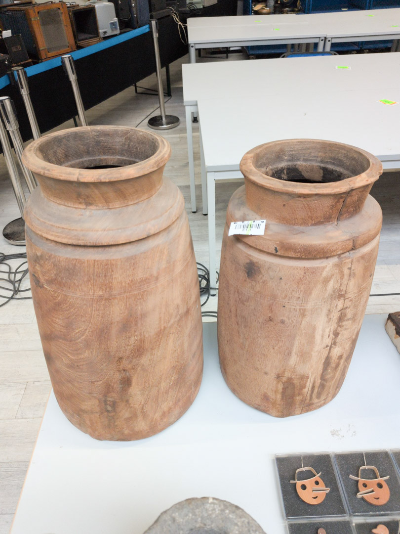 Los 214: 2 Holzfässer