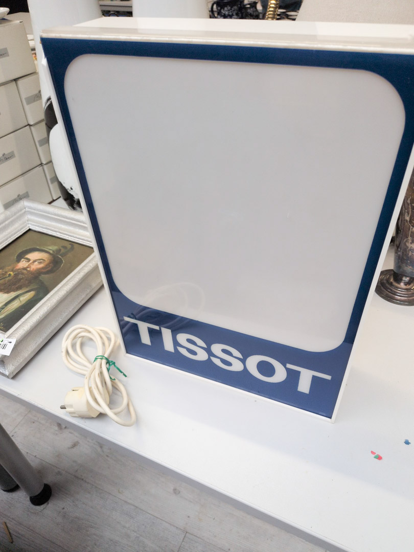 Los 196: 1 Tissot Leuchtwerbung