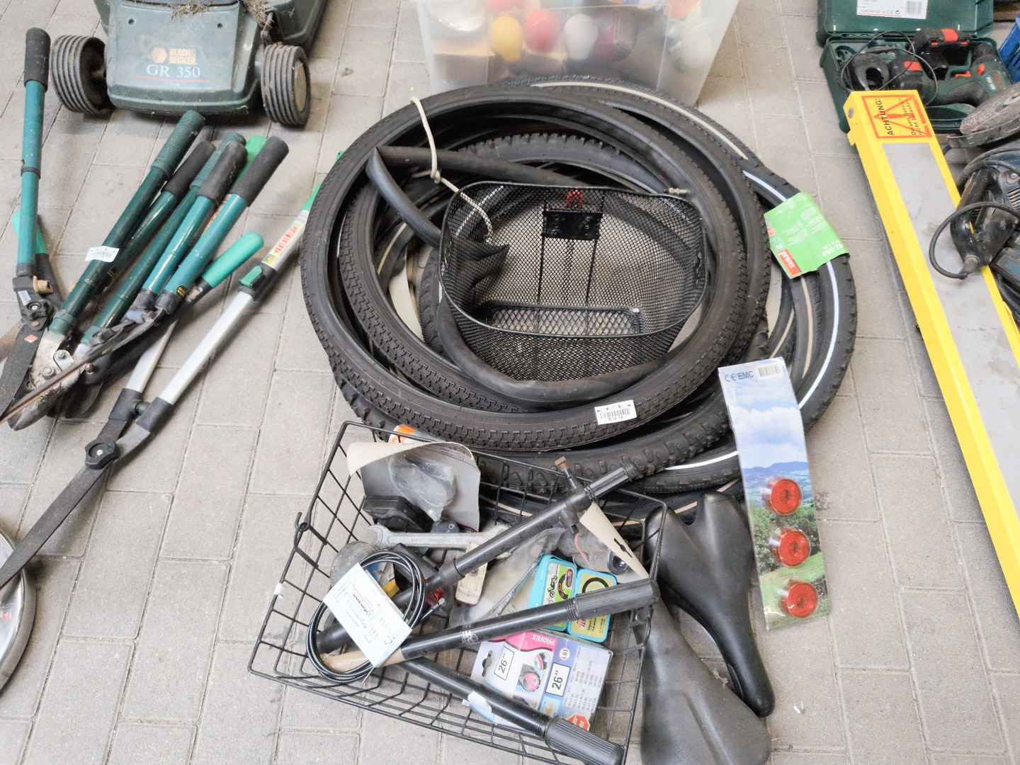 Los 1086: 1 Posten Fahrradteile