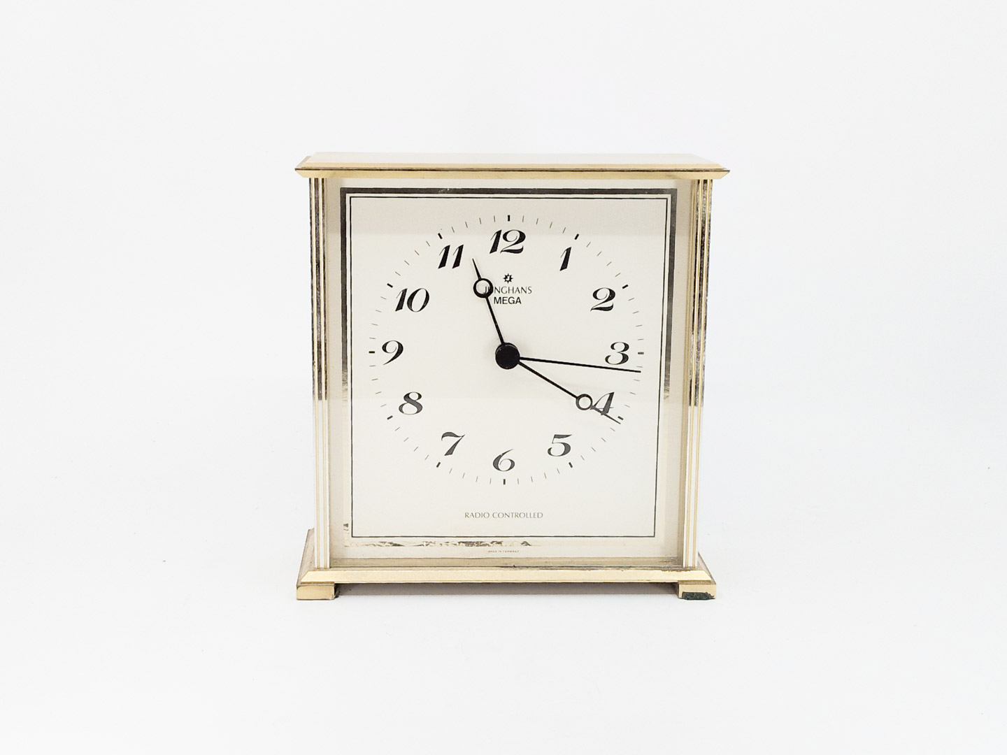 Los 67: 1 Uhr, Junghans Mega